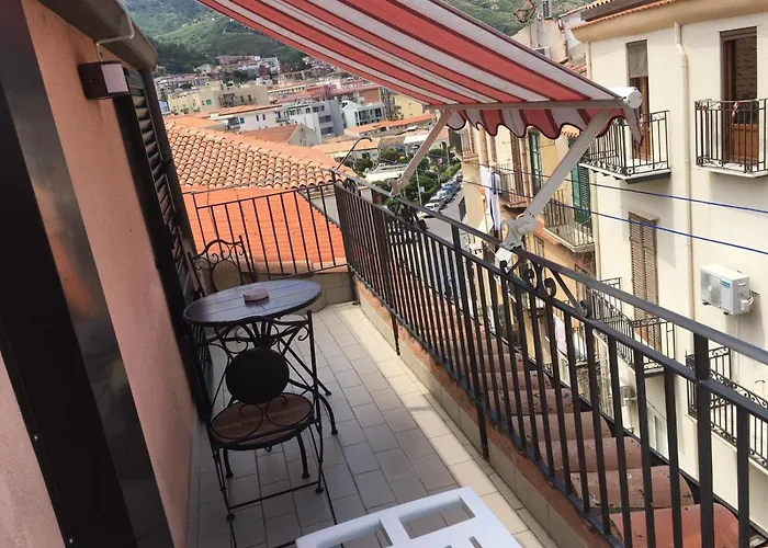 Πανσιόν Sole Cefalù